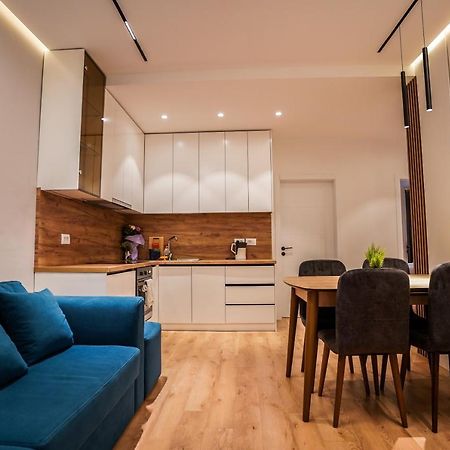 Hidden Gem Tirana 2Br Comfort In Historic Zone Luaran gambar