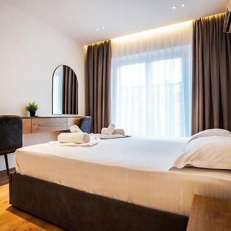 Hidden Gem Tirana 2Br Comfort In Historic Zone Luaran gambar