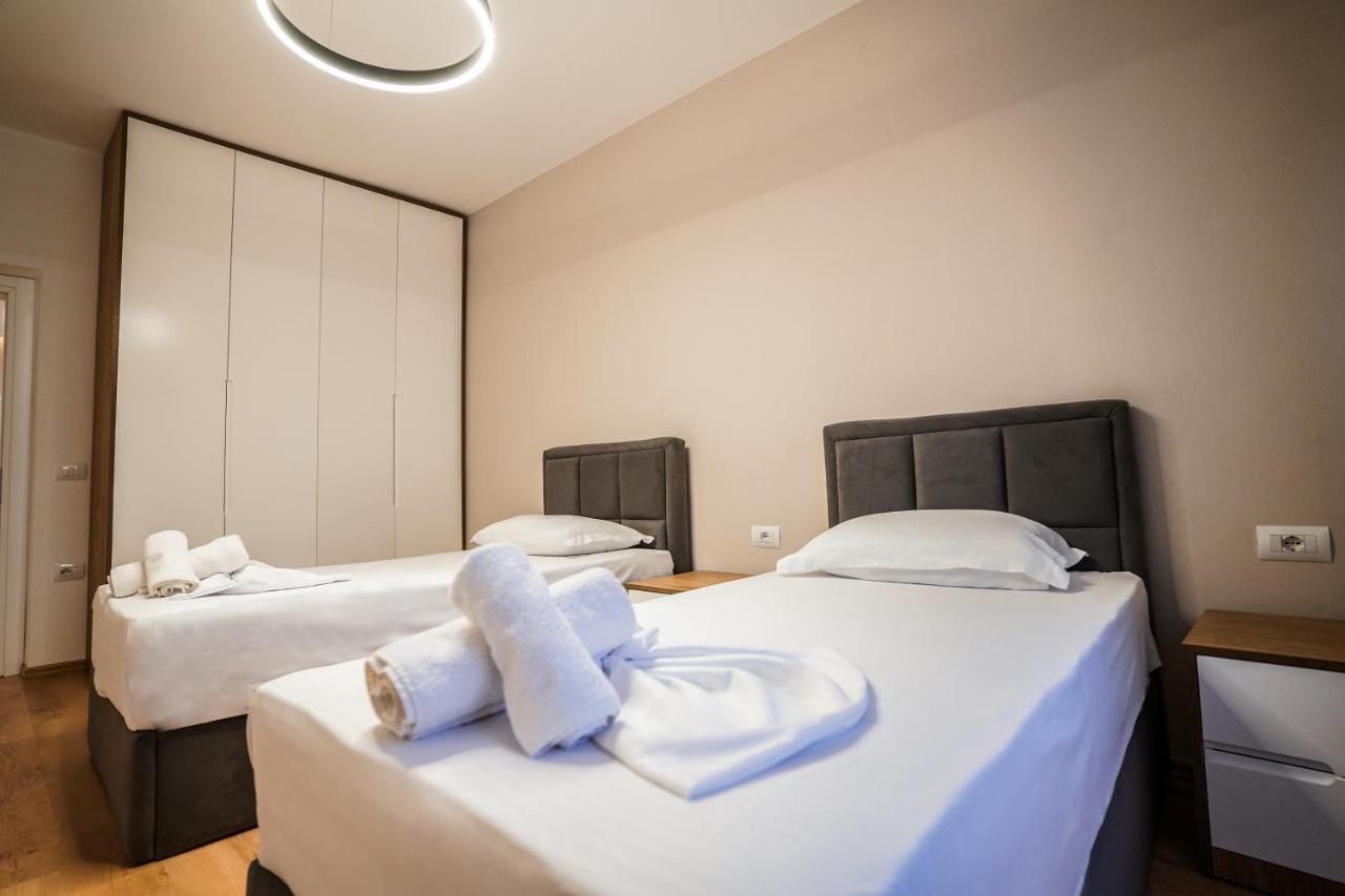 Hidden Gem Tirana 2Br Comfort In Historic Zone Luaran gambar