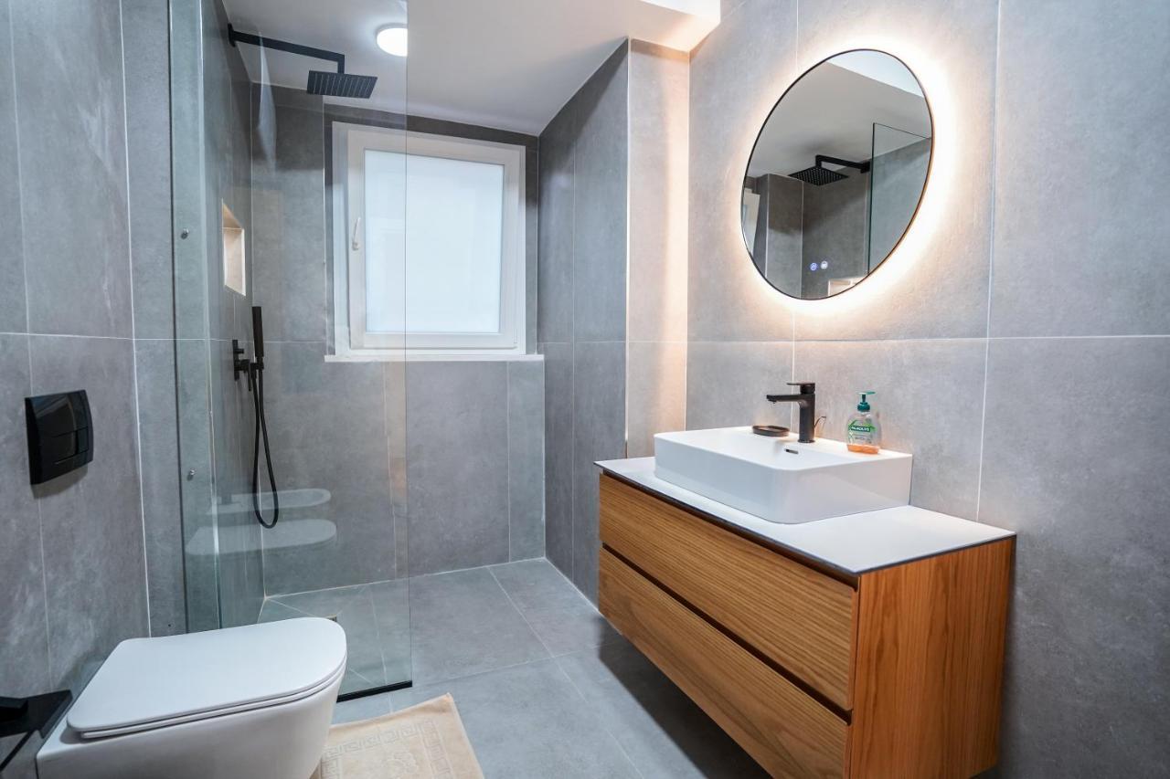 Hidden Gem Tirana 2Br Comfort In Historic Zone Luaran gambar
