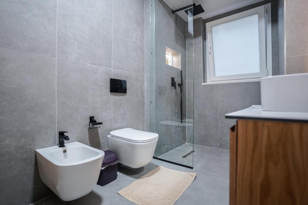 Hidden Gem Tirana 2Br Comfort In Historic Zone Luaran gambar