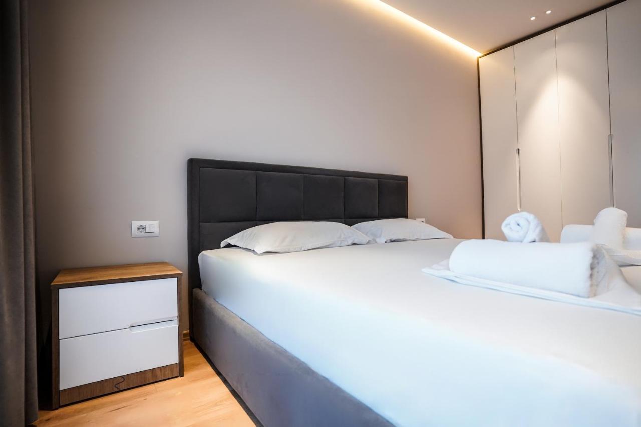 Hidden Gem Tirana 2Br Comfort In Historic Zone Luaran gambar