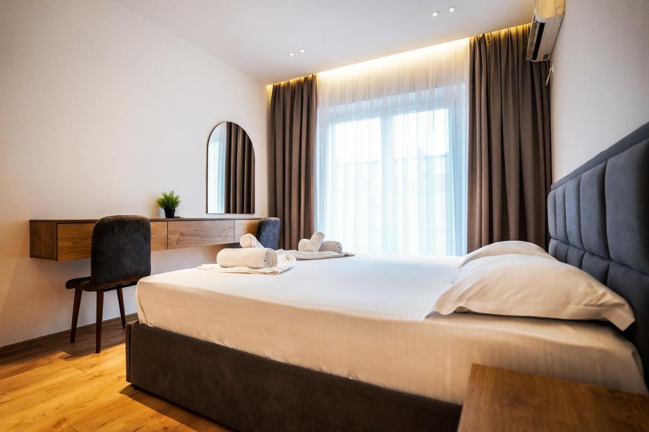 Hidden Gem Tirana 2Br Comfort In Historic Zone Luaran gambar